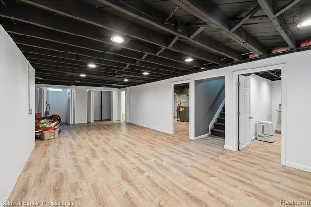 28812 Boston Street, Saint Clair Shores, MI 48081