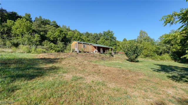 60040 Bliss Road, New Concord, OH 43762