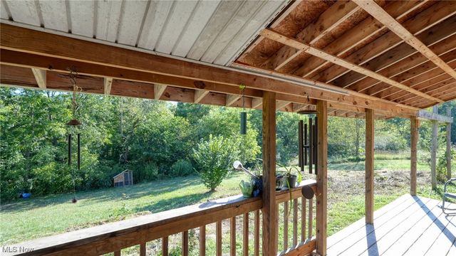 60040 Bliss Road, New Concord, OH 43762