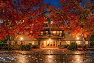 360 Knechtel Way NE #307, Bainbridge Island, WA 98110