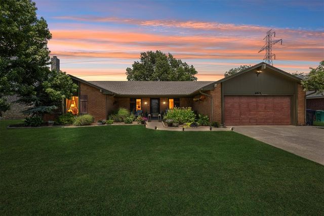 6913 Briarcreek Drive, Oklahoma City, OK 73162