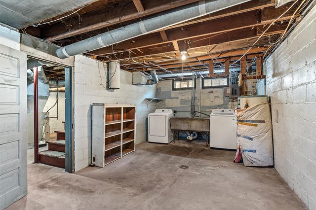 346 Mckinley Avenue, Eau Claire, WI 54701