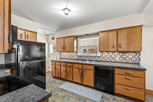 346 Mckinley Avenue, Eau Claire, WI 54701