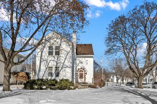 346 Mckinley Avenue, Eau Claire, WI 54701