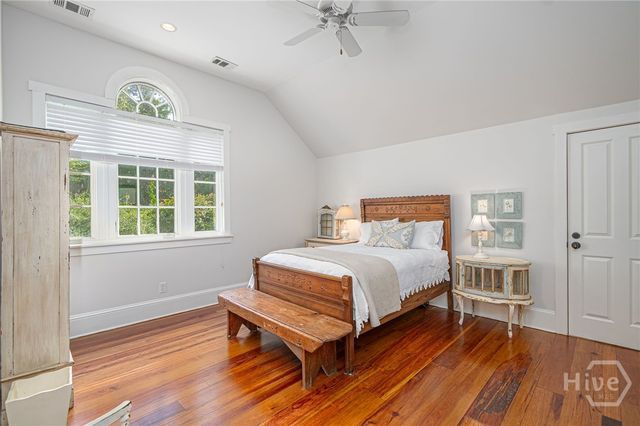 367 Ogeechee Lane, Richmond Hill, GA 31324