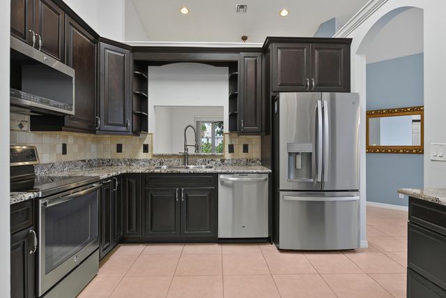 15191 IXORA Road, Delray Beach, FL 33484