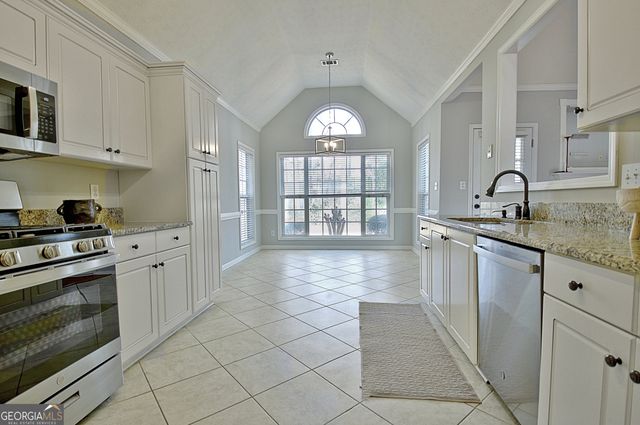 170 Hidden Brook Trail, Fayetteville, GA 30215