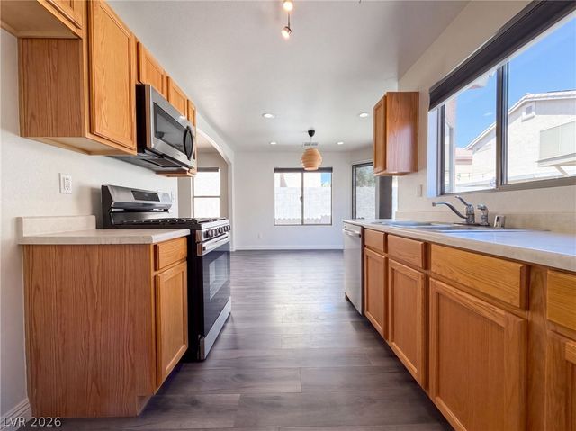 4818 Lone Grove Drive, Las Vegas, NV 89139