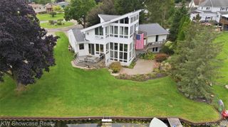 4614 CLAUDIA Drive, Waterford Charter Township, MI 48328