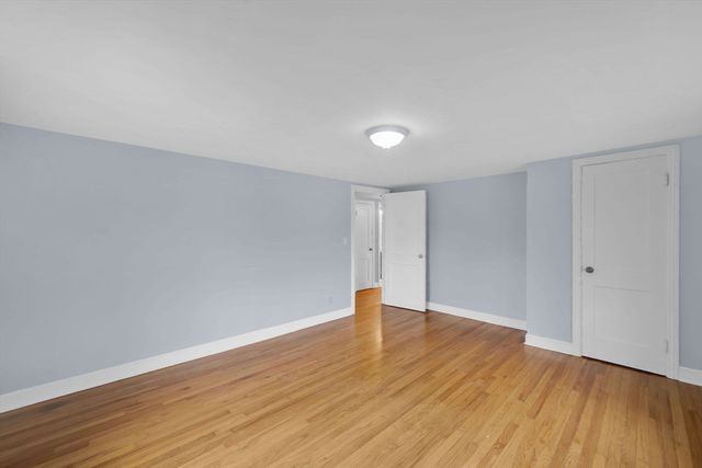 4 Leonard Rd, Stafford, CT 06076