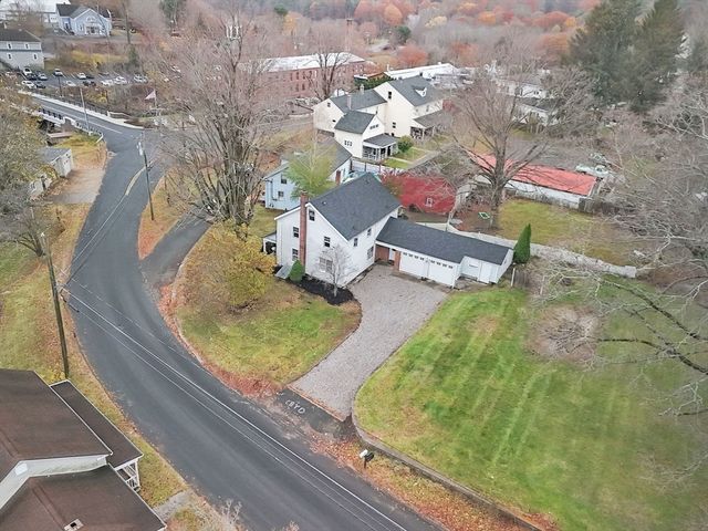 4 Leonard Rd, Stafford, CT 06076