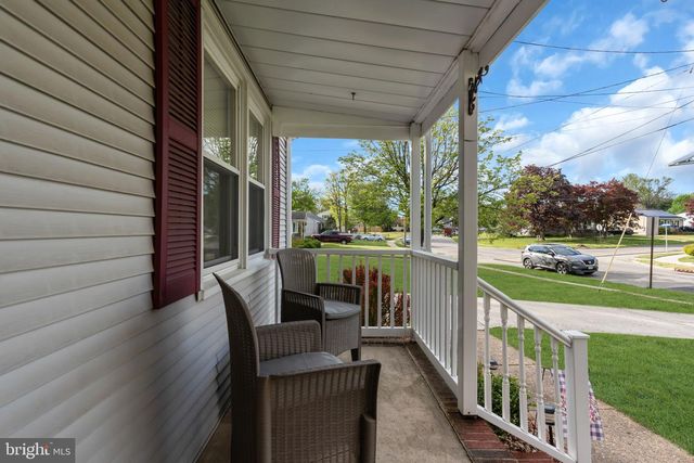 41 CHARLES BOSSERT DR, Bordentown, NJ 08505