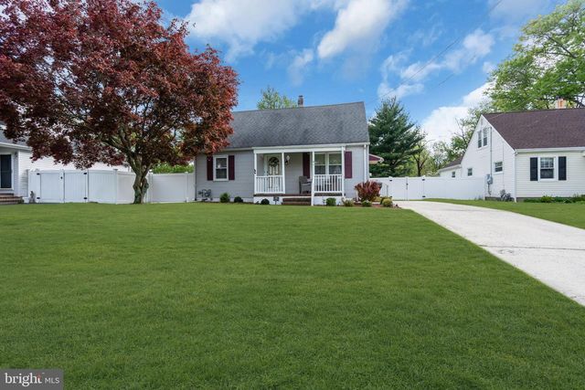 41 CHARLES BOSSERT DR, Bordentown, NJ 08505