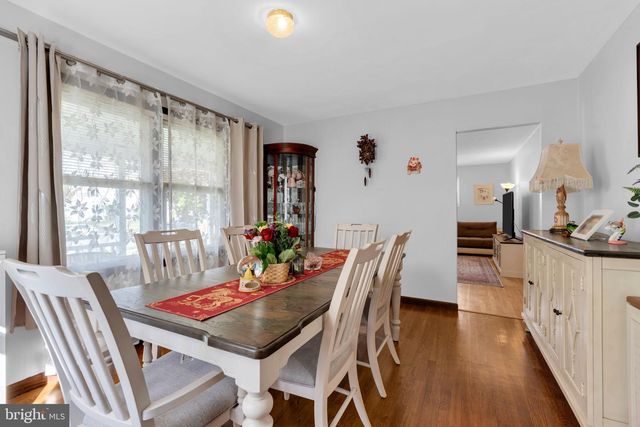 41 CHARLES BOSSERT DR, Bordentown, NJ 08505