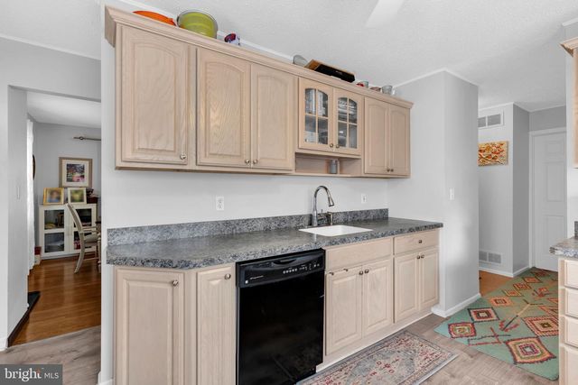 41 CHARLES BOSSERT DR, Bordentown, NJ 08505