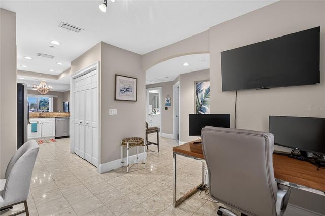 15 AVENUE DE LA MER 2204, Palm Coast, FL 32137