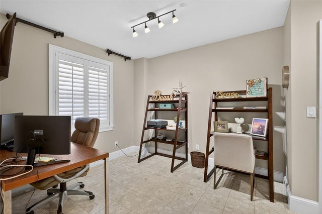 15 AVENUE DE LA MER 2204, Palm Coast, FL 32137