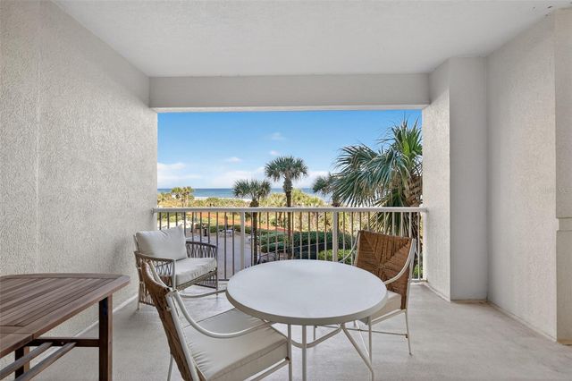 15 AVENUE DE LA MER 2204, Palm Coast, FL 32137