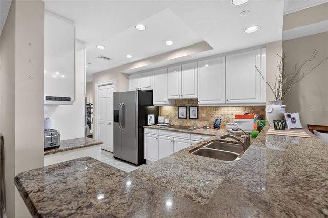 15 AVENUE DE LA MER 2204, Palm Coast, FL 32137