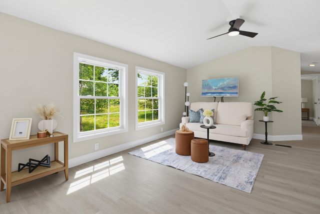 13 Keyes Farm Road, Deering, NH 03244