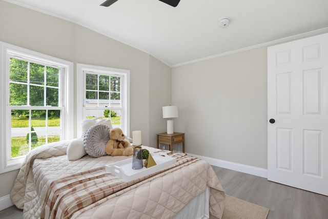 13 Keyes Farm Road, Deering, NH 03244