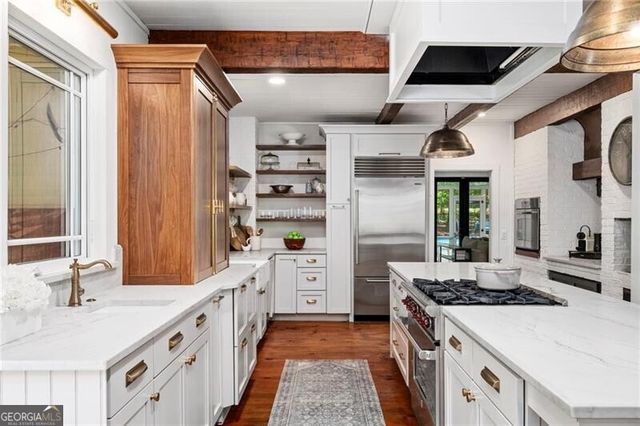 1550 Lackey, Roswell, GA 30075
