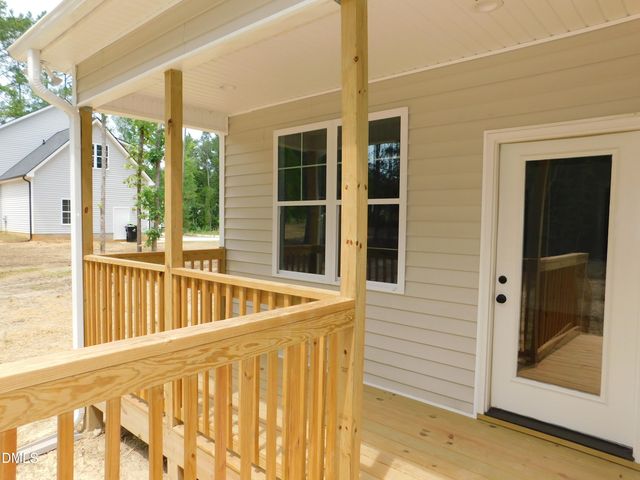 35 Copper Penny Road, Zebulon, NC 27597