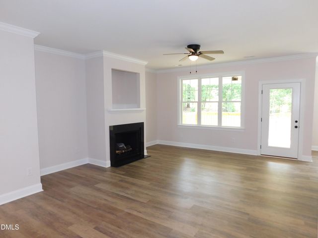35 Copper Penny Road, Zebulon, NC 27597