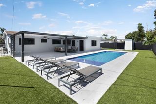 4165 W 5th Ln 4165, Hialeah, FL 33012