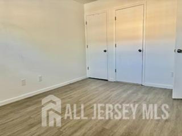 392 College Drive, Edison, NJ 08817