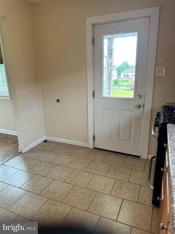 102 MYRTLE AVE, Reading, PA 19606