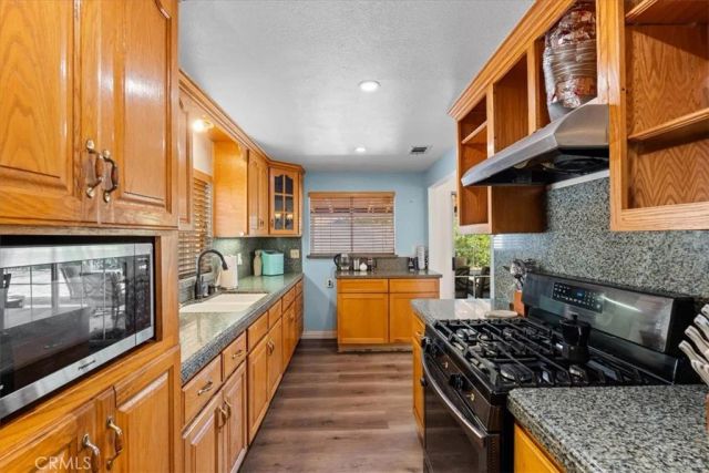 8727 Randolph, Riverside, CA 92503