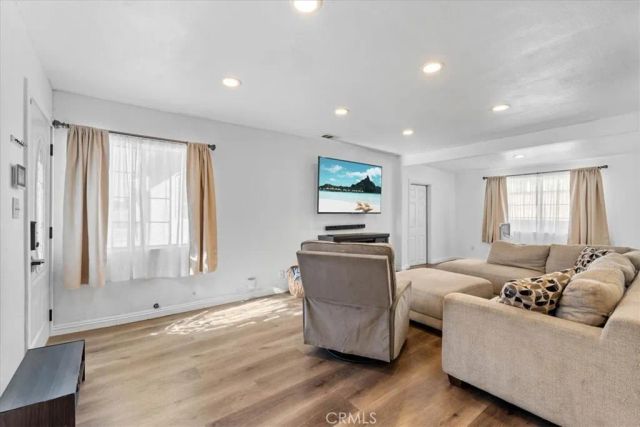 8727 Randolph, Riverside, CA 92503