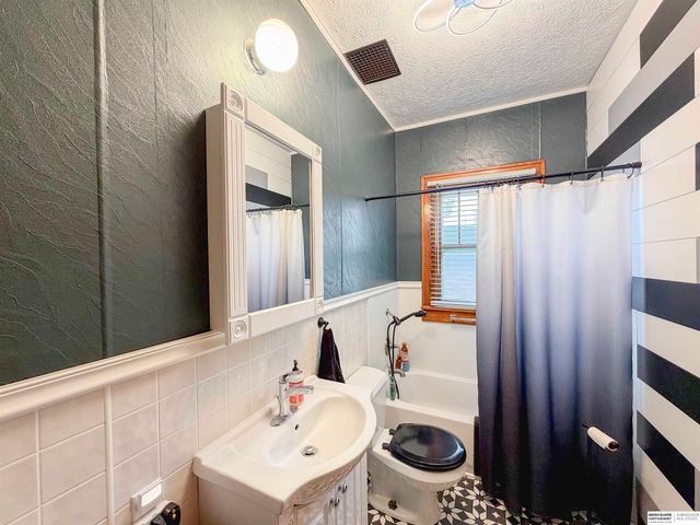 205 S 2nd Street, Cedar Bluffs, NE 68015