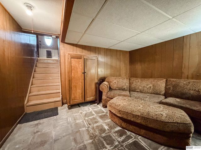 205 S 2nd Street, Cedar Bluffs, NE 68015