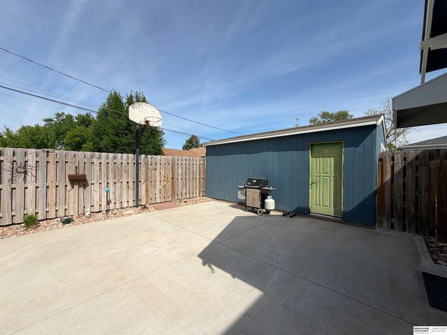 205 S 2nd Street, Cedar Bluffs, NE 68015