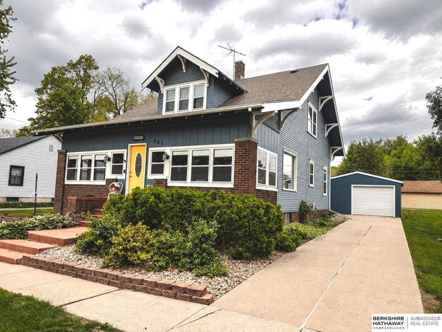 205 S 2nd Street, Cedar Bluffs, NE 68015