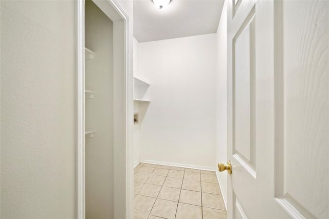 5502 Finch Street B, Houston, TX 77028