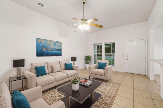 5502 Finch Street B, Houston, TX 77028