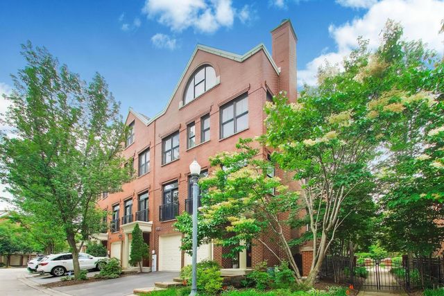 1850 Admiral Court, Glenview, IL 60026