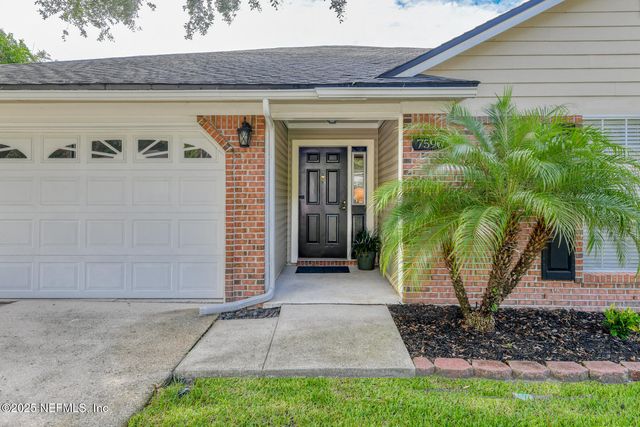 7596 FAWN LAKE Drive N, Jacksonville, FL 32256