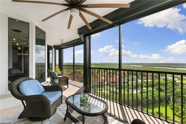 1060 Borghese LN 902, Naples, FL 34114