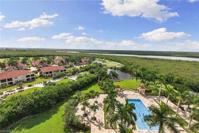 1060 Borghese LN 902, Naples, FL 34114