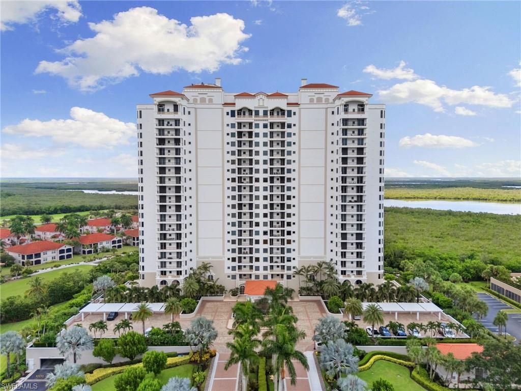 1060 Borghese LN 902, Naples, FL 34114