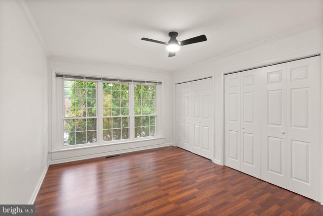 1949 KENNEDY DR, Mclean, VA 22102