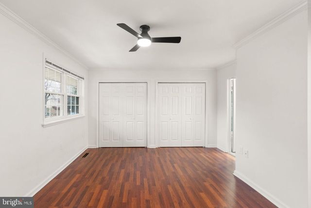 1949 KENNEDY DR, Mclean, VA 22102