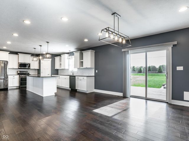 2851 N Franklin Street, Greenfield, IN 46140