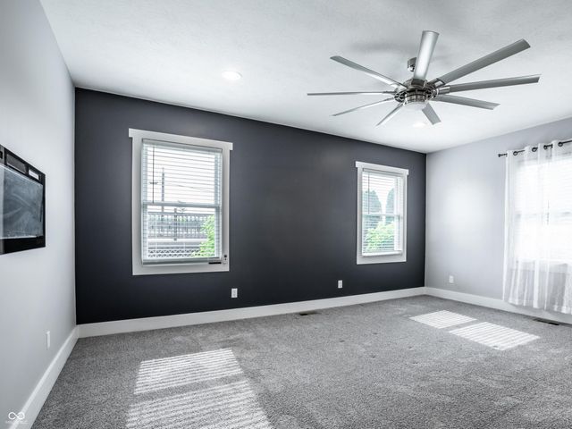 2851 N Franklin Street, Greenfield, IN 46140