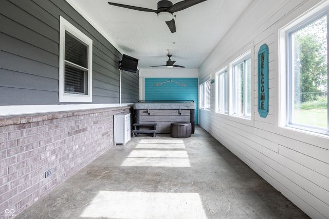 2851 N Franklin Street, Greenfield, IN 46140