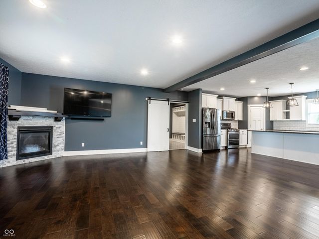 2851 N Franklin Street, Greenfield, IN 46140